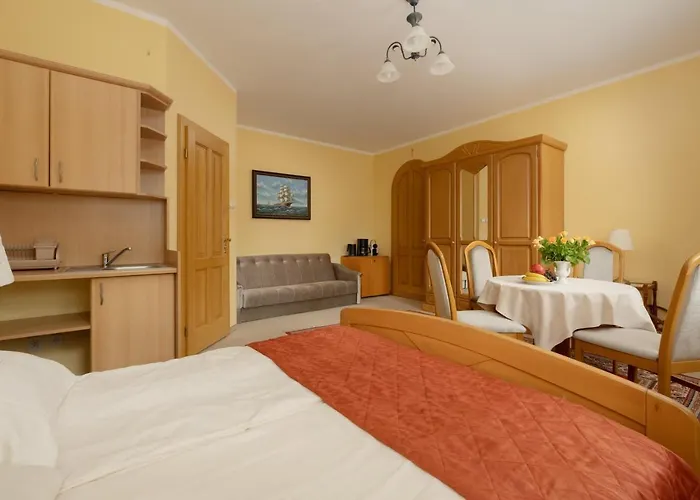 Pod Lwem * Pobierowo