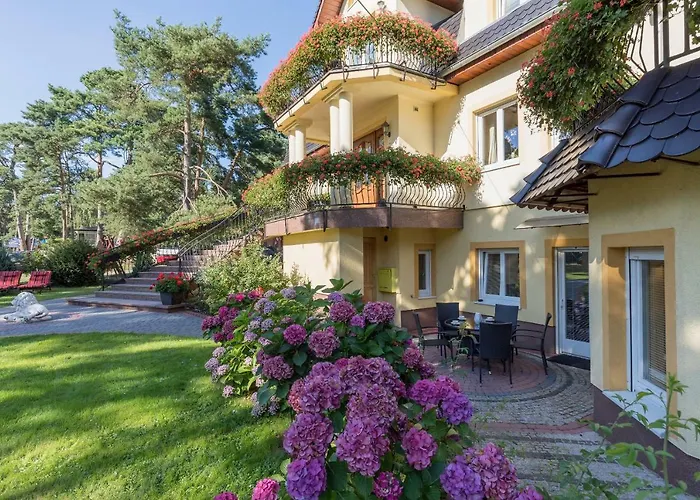 Pod Lwem * Pobierowo